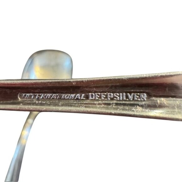 Vintage Silver Plated Salad Serving Spoon & Fork Set With Elegant Design - Picture 9 of 11